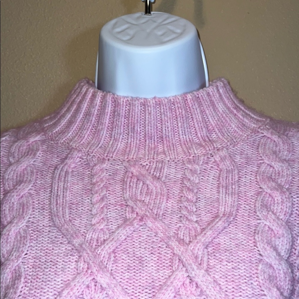 Jessica Simpson Women’s Pink Cable Knit Turtleneck Sweater SZ Small - Picture 3 of 7